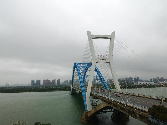 董事长段旭初到湘潭市两型市政科技有限公司考察